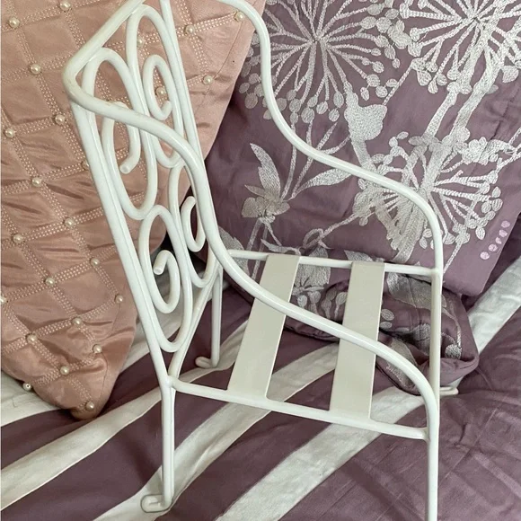 American Girl Samantha Parkington’s Tea Set Metal Chair - Picture 5 of 5